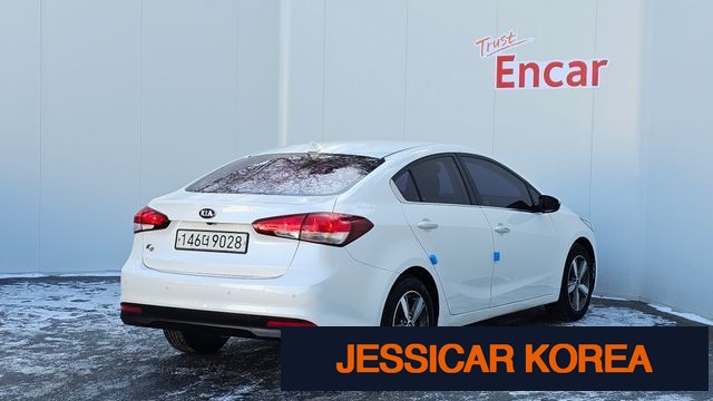 2018 Kia The New K3 - Thumbnail 17