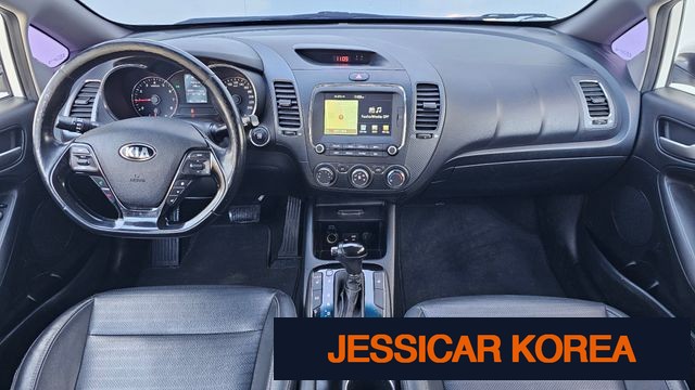 2018 Kia The New K3 - Thumbnail 19