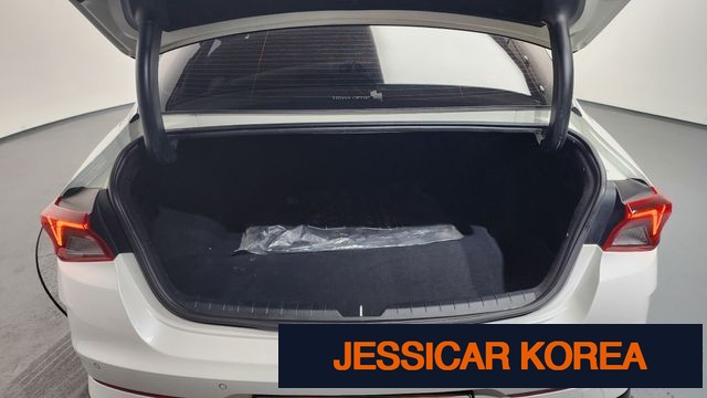 2020 Kia K5 Hybrid 3rd Generation - Thumbnail 4