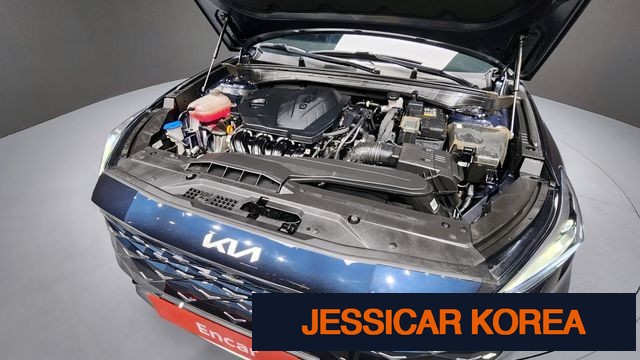 2022 Kia K8 - Thumbnail 10
