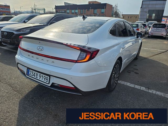 2021 Hyundai Sonata Hybrid (DN8) - Thumbnail 15