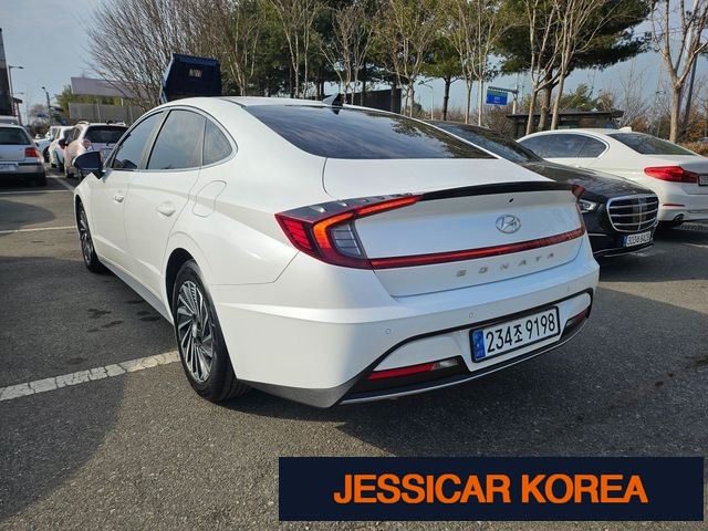 2021 Hyundai Sonata Hybrid (DN8) - Thumbnail 18