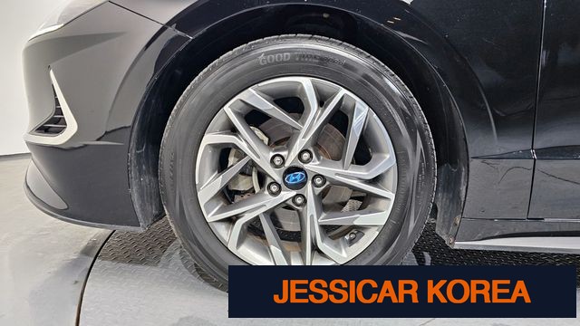 2020 Hyundai Sonata (DN8) - Thumbnail 18