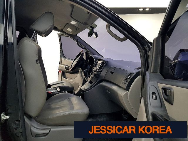 2018 Hyundai Grand Starex - Thumbnail 9