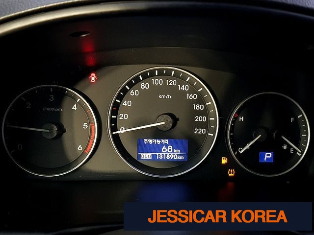 2018 Hyundai Grand Starex - Thumbnail 14