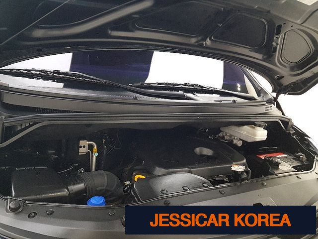2018 Hyundai Grand Starex - Thumbnail 16