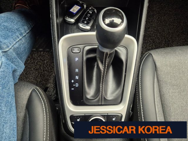2020 Hyundai Venue - Thumbnail 9