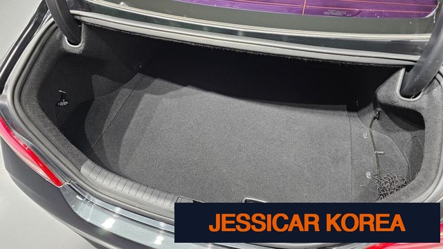 2018 Genesis G70 - Thumbnail 9