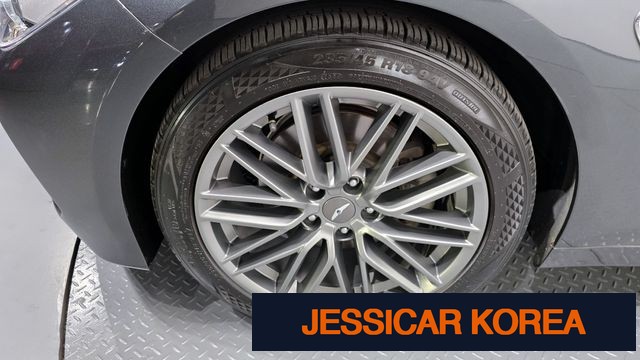 2018 Genesis G70 - Thumbnail 11