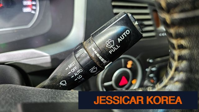 2014 KG Mobility Korando Sports - Thumbnail 2