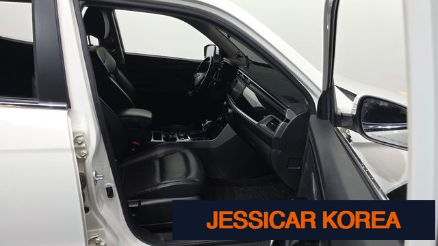 2019 KG Mobility Beautiful Korando - Thumbnail 9