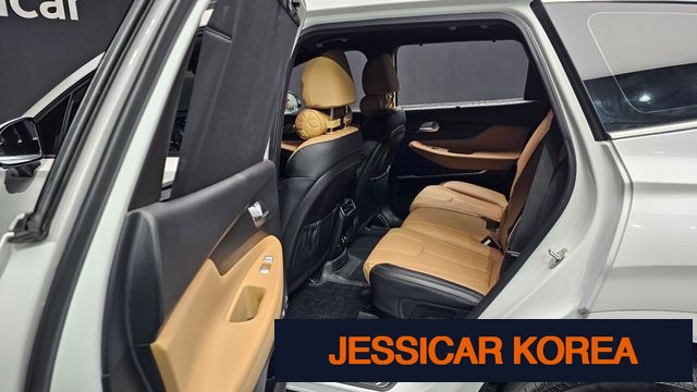 2023 Hyundai The New Santa Fe - Thumbnail 7