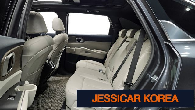 2022 Kia Sorento 4th Gen - Thumbnail 9