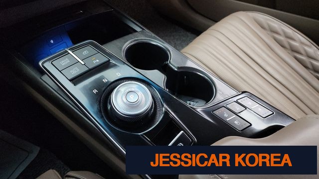 2023 Kia K8 Hybrid - Thumbnail 12