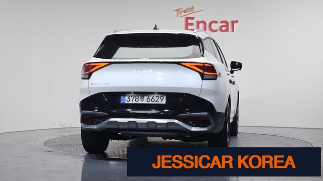 2022 Kia Sportage 5th Gen - Thumbnail 7