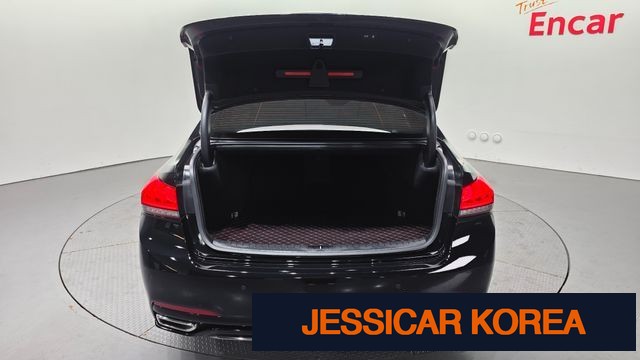 2017 Genesis G80 - Thumbnail 8