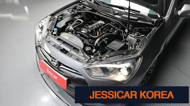 2015 Hyundai The New Genesis Coupe - Thumbnail 8