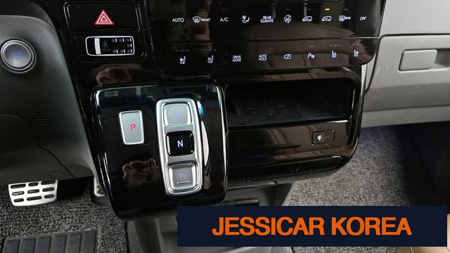 2023 Hyundai Staria - Thumbnail 7