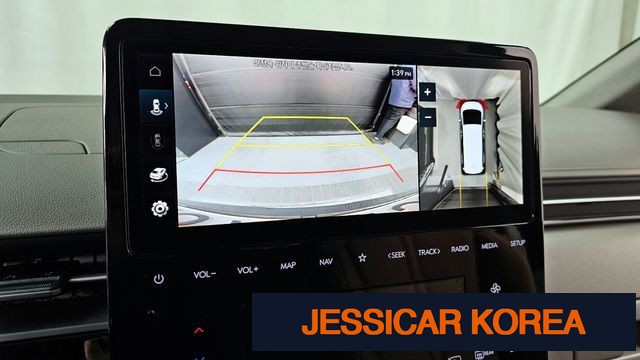 2023 Hyundai Staria - Thumbnail 11