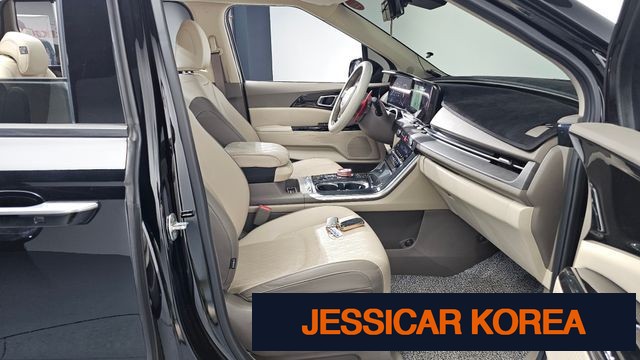 2023 Kia Carnival 4th Gen - Thumbnail 3
