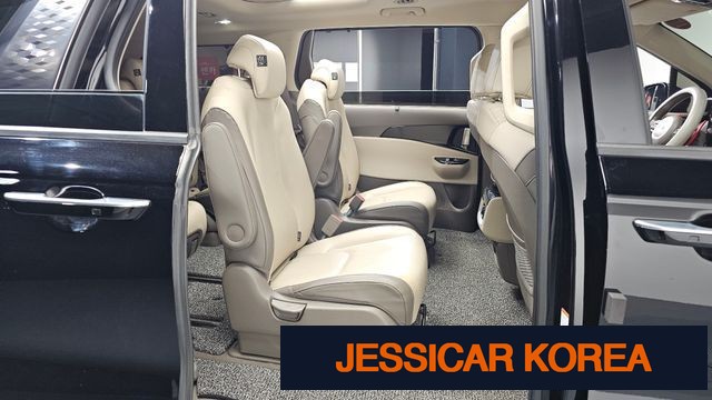 2023 Kia Carnival 4th Gen - Thumbnail 9