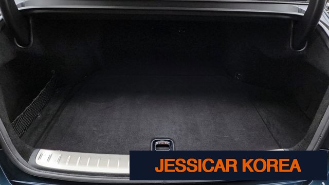 2022 Genesis G90 (RS4) - Thumbnail 6