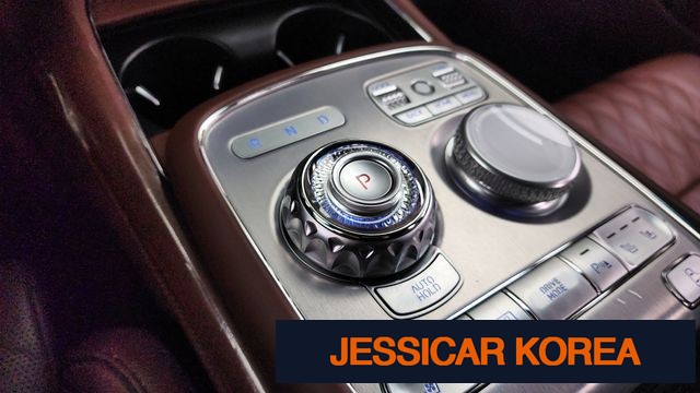 2022 Genesis G90 (RS4) - Thumbnail 8