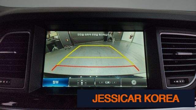 2016 Hyundai Genesis DH - Thumbnail 18