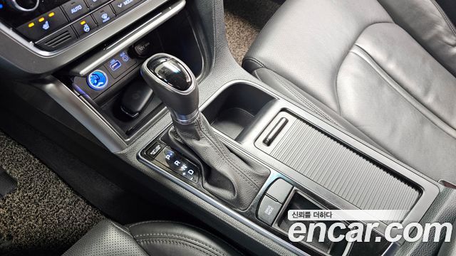 2016 Hyundai LF 쏘나타 - Thumbnail 15