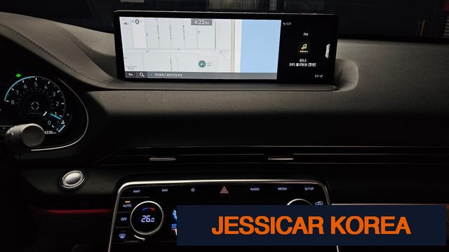 2023 Genesis GV80 - Thumbnail 2