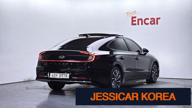 2020 Hyundai Sonata (DN8) - Thumbnail 2