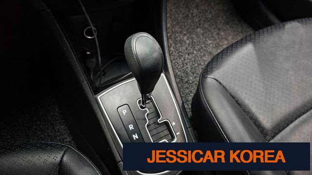 2011 Hyundai Accent (new model) - Thumbnail 3