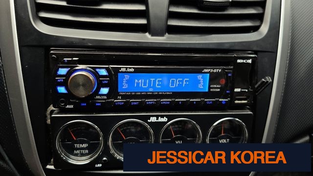 2011 Hyundai Accent (new model) - Thumbnail 15