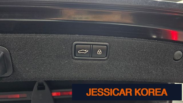 2018 Genesis G80 - Thumbnail 17