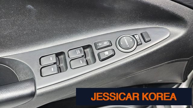 2013 Hyundai Sonata the brilliant - Thumbnail 3