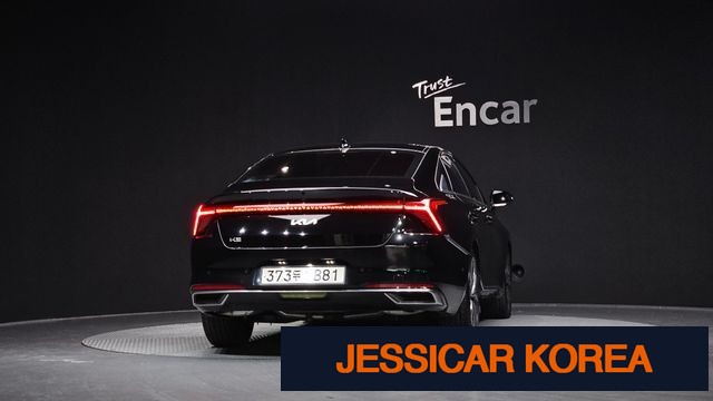 2023 Kia K8 - Thumbnail 2
