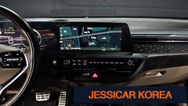 2023 Kia K8 - Thumbnail 4