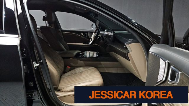 2023 Kia K8 - Thumbnail 7