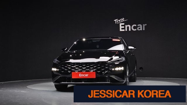 2023 Kia K8 - Thumbnail 12