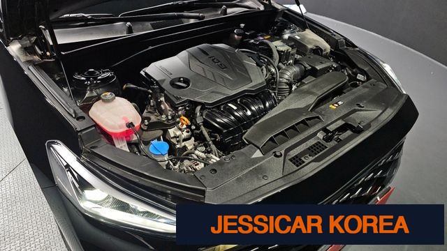 2023 Kia K8 - Thumbnail 18