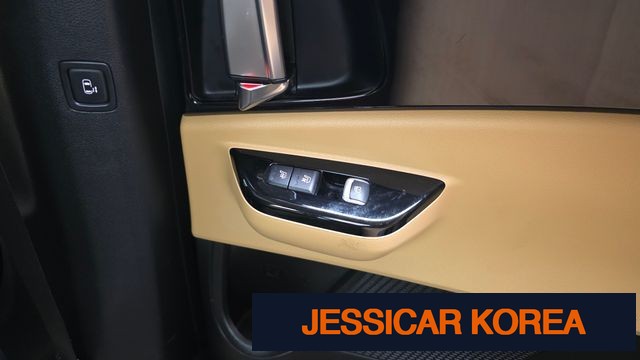 2023 Kia Carnival 4th Gen - Thumbnail 18
