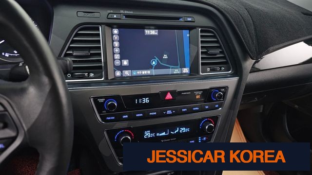2016 Hyundai LF Sonata - Thumbnail 6