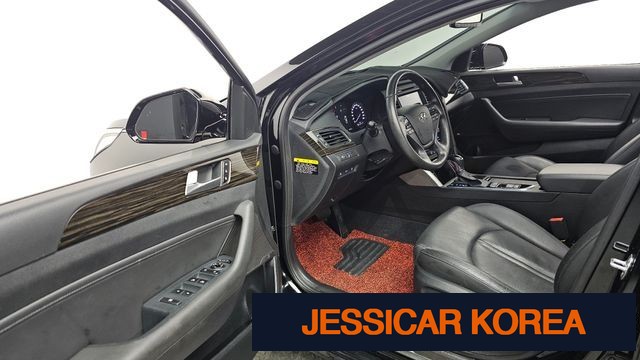 2016 Hyundai LF Sonata - Thumbnail 14