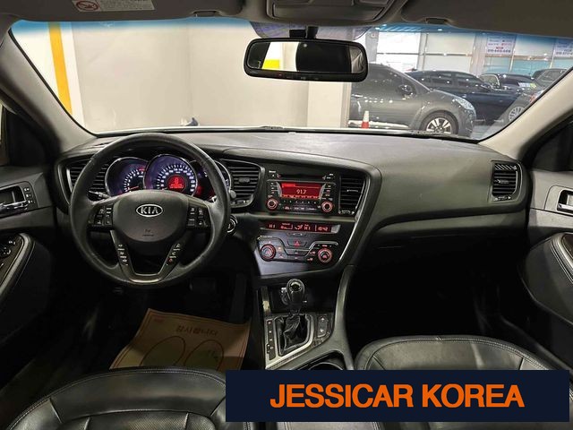 2011 Kia K5 - Thumbnail 6