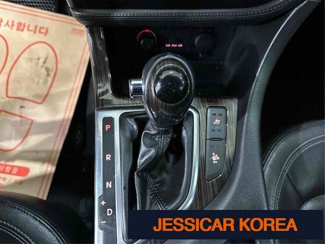 2011 Kia K5 - Thumbnail 11