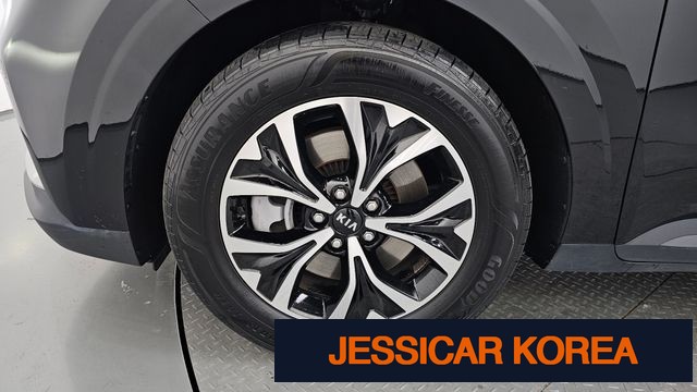 2021 Kia Carnival 4th Gen - Thumbnail 6