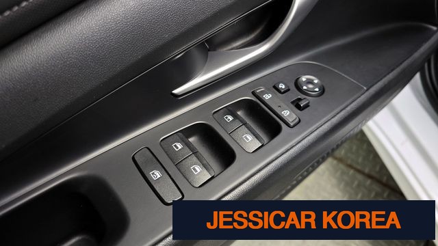 2021 Hyundai Avante (CN7) - Thumbnail 2