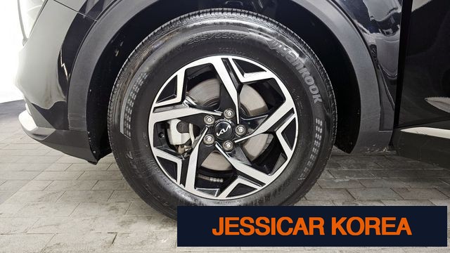2024 Kia Sportage 5th Gen - Thumbnail 8