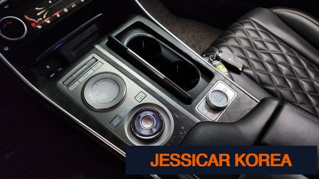 2021 Genesis GV80 - Thumbnail 3