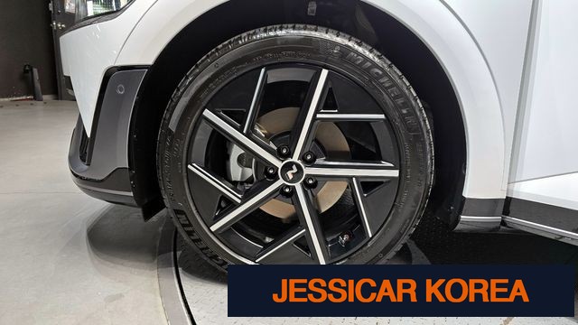 2026 Hyundai The New Ioniq 5 - Thumbnail 11